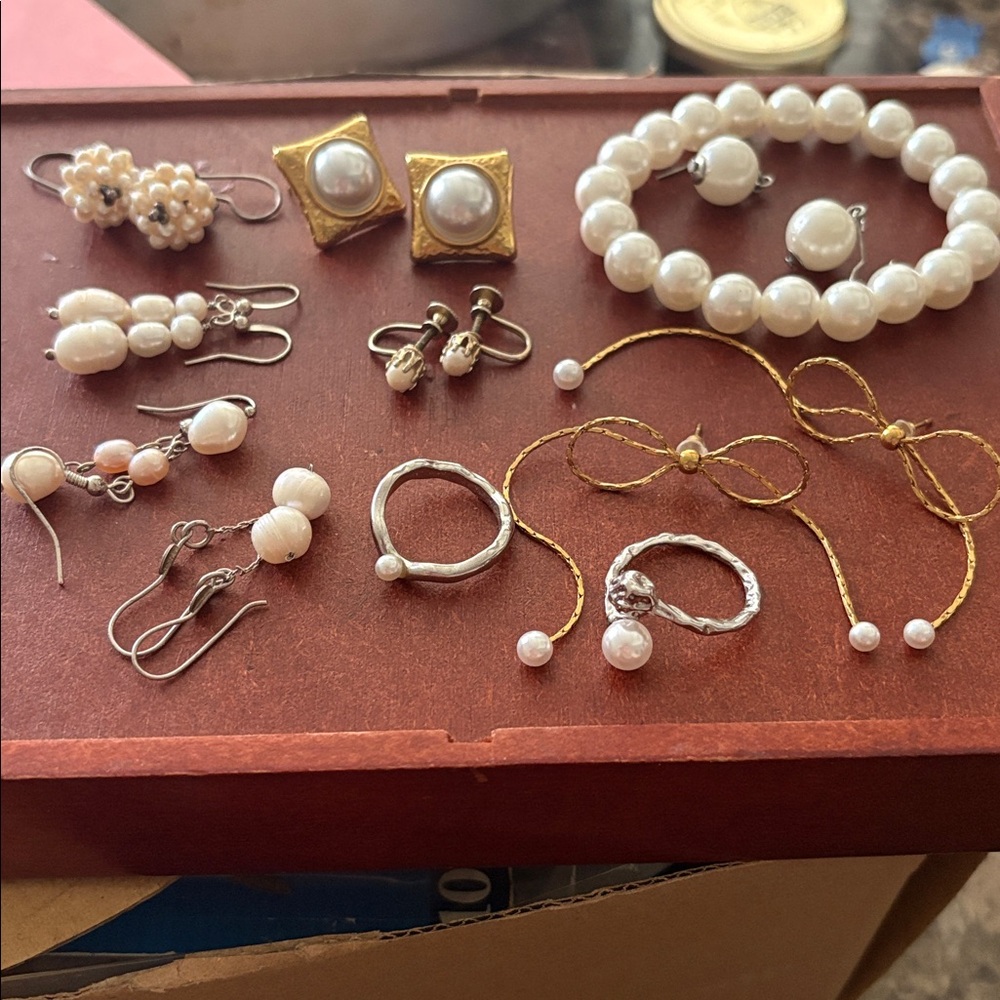 Classic Pearl and Gold Earrings - Timeless Women’s Jewelry